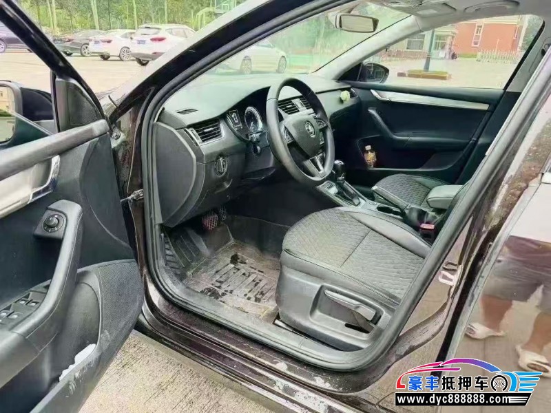 18年斯柯达明锐轿车抵押车出售