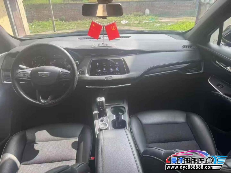 19年凯迪拉克XT4SUV抵押车出售