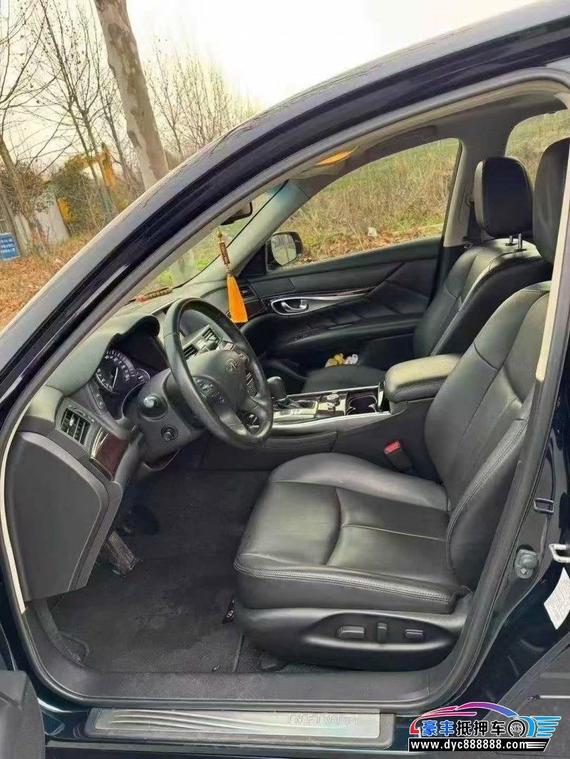 18年英菲尼迪Q70轿车抵押车出售