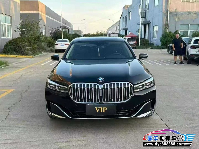 20年宝马7系轿车抵押车出售