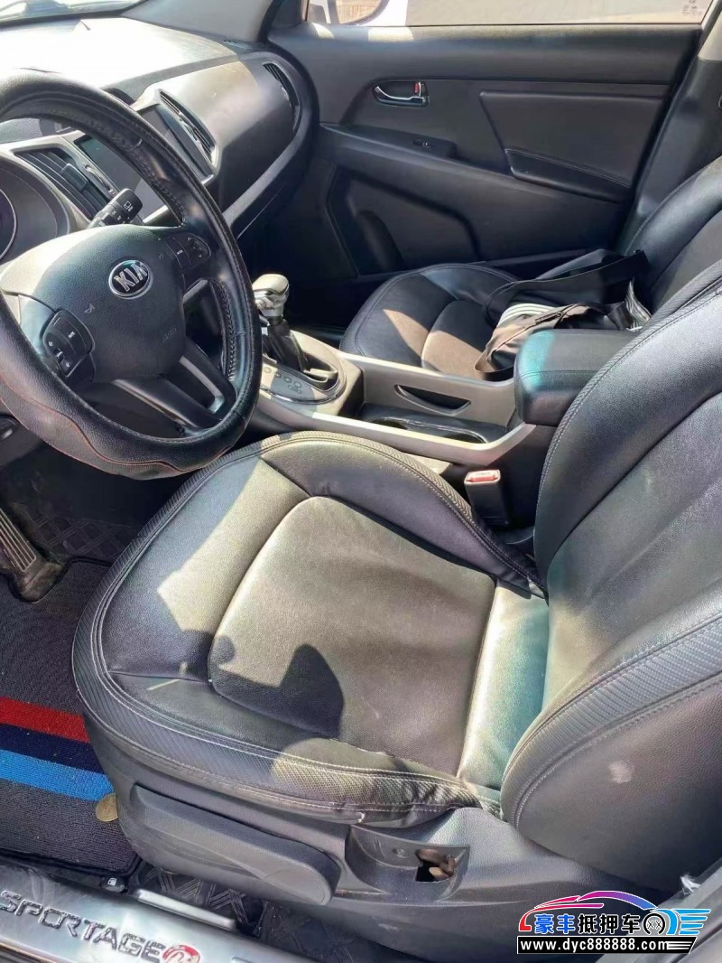 15年起亚智跑SUV抵押车出售