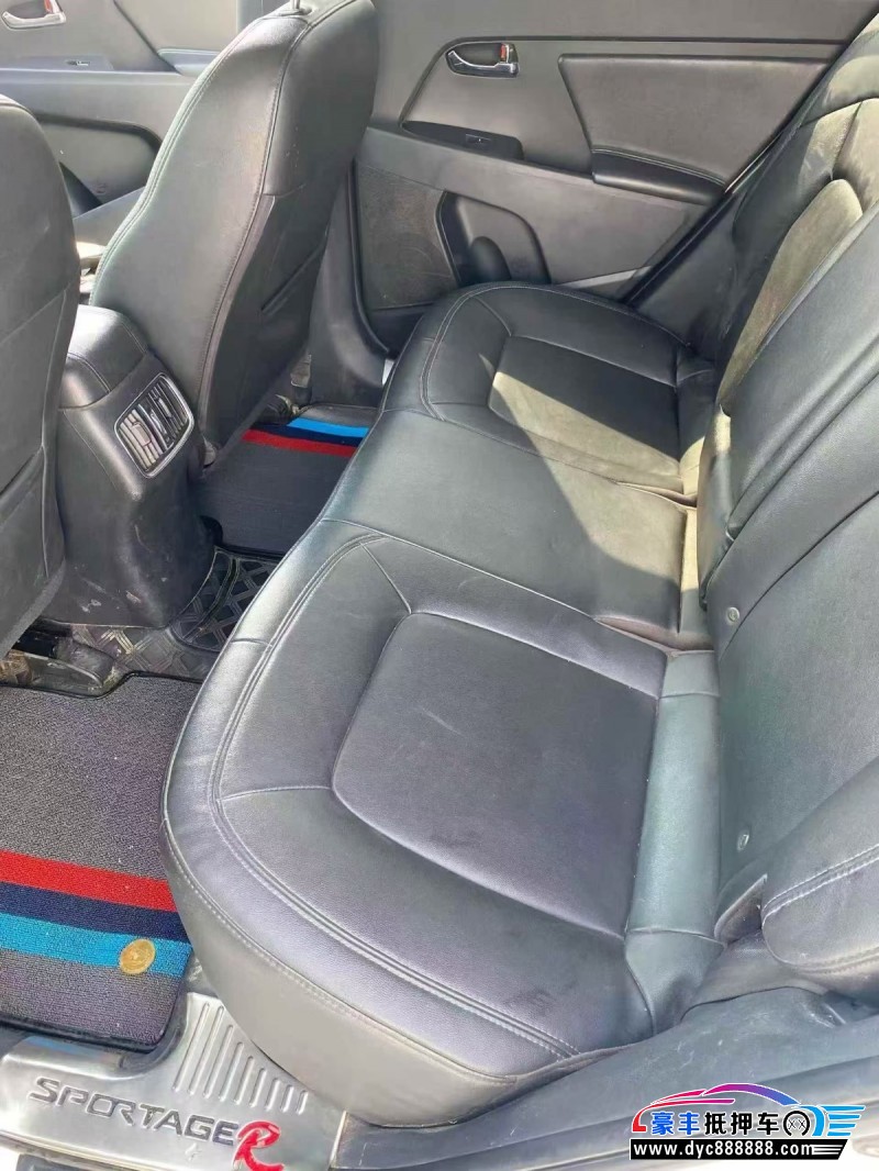 15年起亚智跑SUV抵押车出售