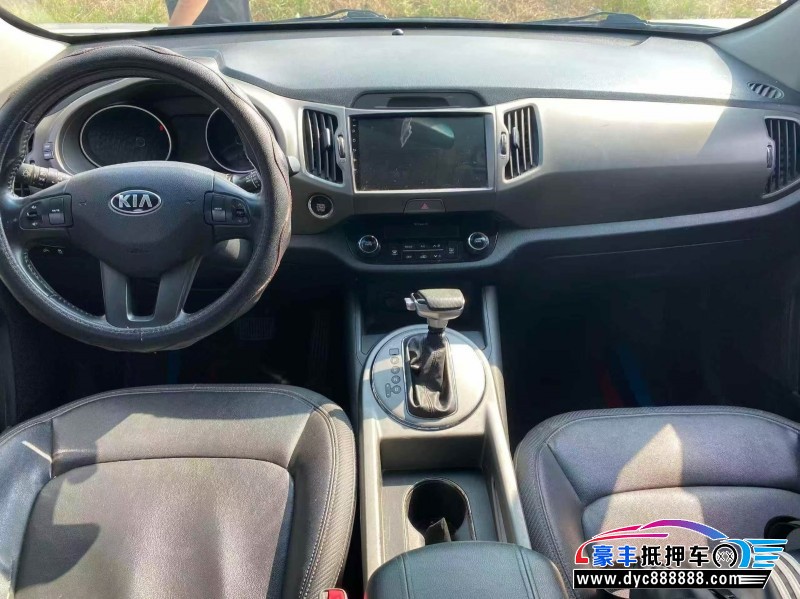 15年起亚智跑SUV抵押车出售