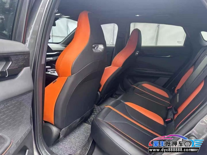 25年长安长安UNI轿车抵押车出售