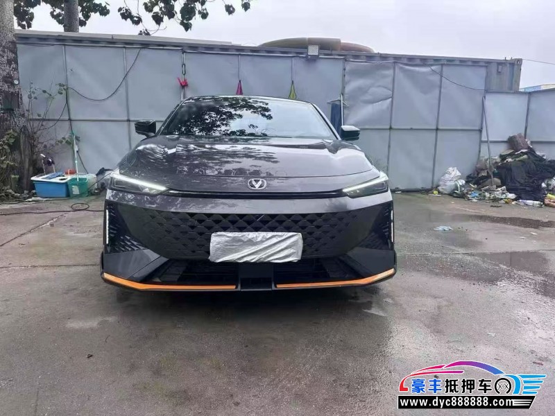 25年长安长安UNI轿车抵押车出售