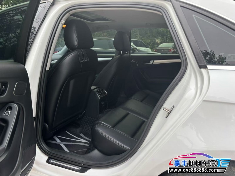 15年奥迪A4L轿车抵押车出售