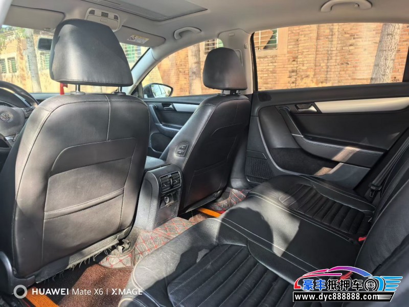 16年大众迈腾轿车抵押车出售