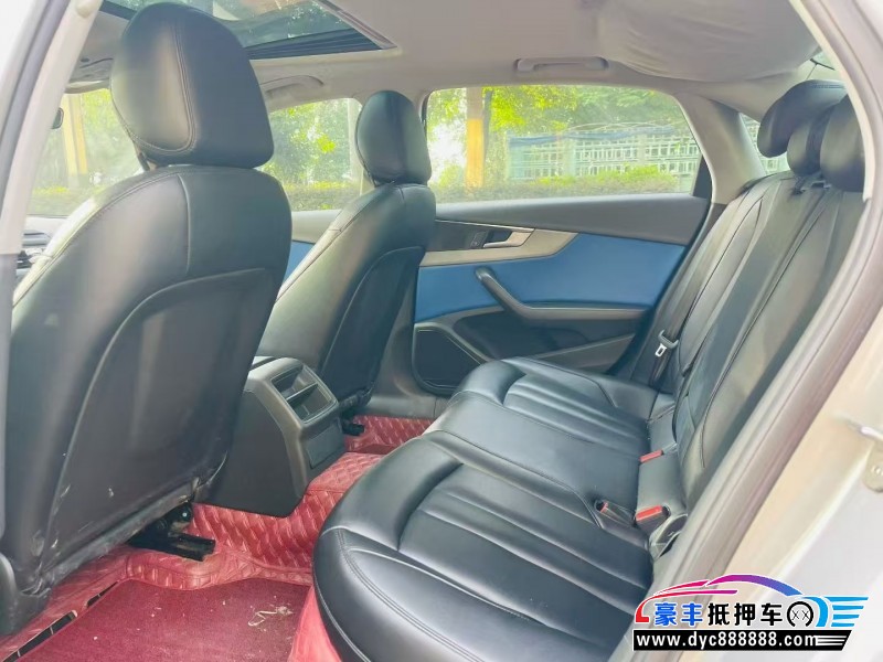 17年奥迪A4L轿车抵押车出售