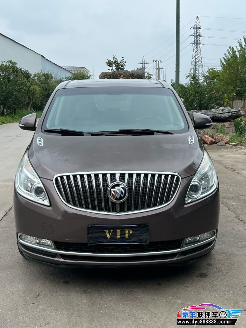 17年别克GL8轿车抵押车出售