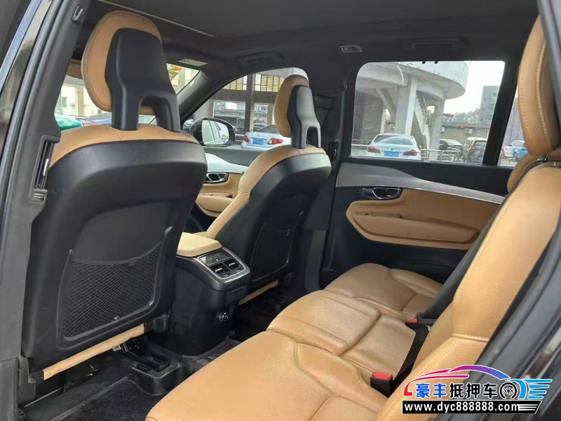 17年沃尔沃XC90轿车抵押车出售