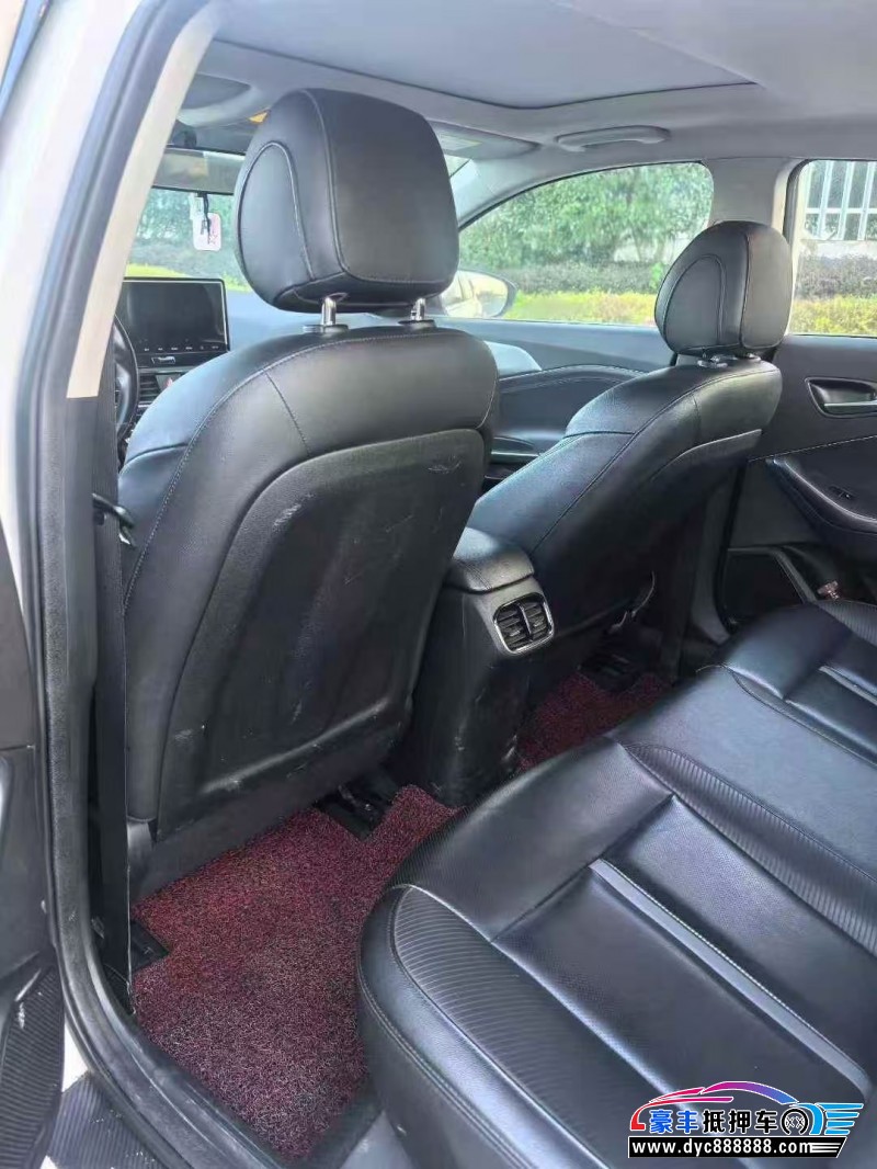 19年现代菲斯塔轿车抵押车出售