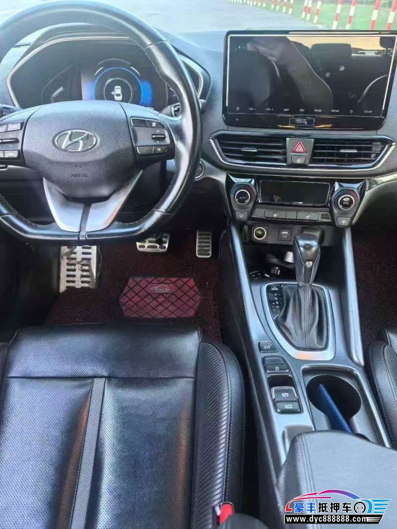 19年现代菲斯塔轿车抵押车出售