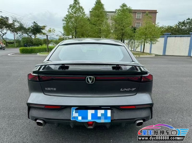 25年长安长安UNI轿车抵押车出售