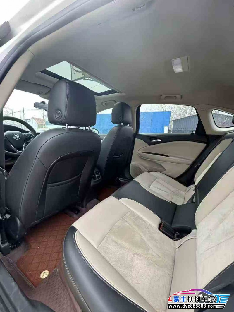 19年别克威朗轿车抵押车出售