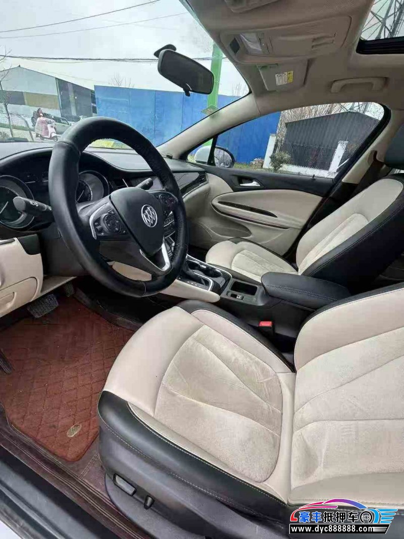 19年别克威朗轿车抵押车出售