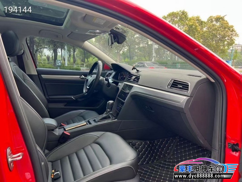 21年大众凌渡轿车抵押车出售