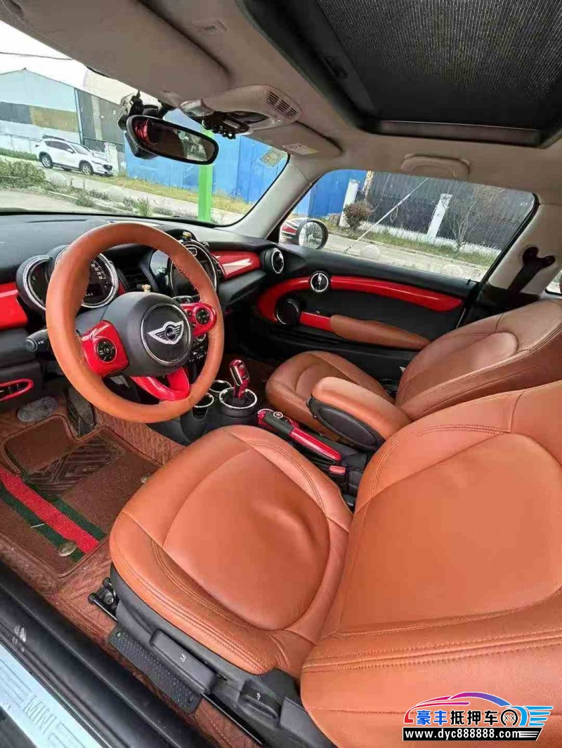 20年宝马MINI轿车抵押车出售