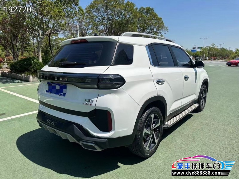 22年现代ix35轿车抵押车出售