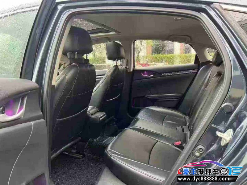 21年本田思域轿车抵押车出售