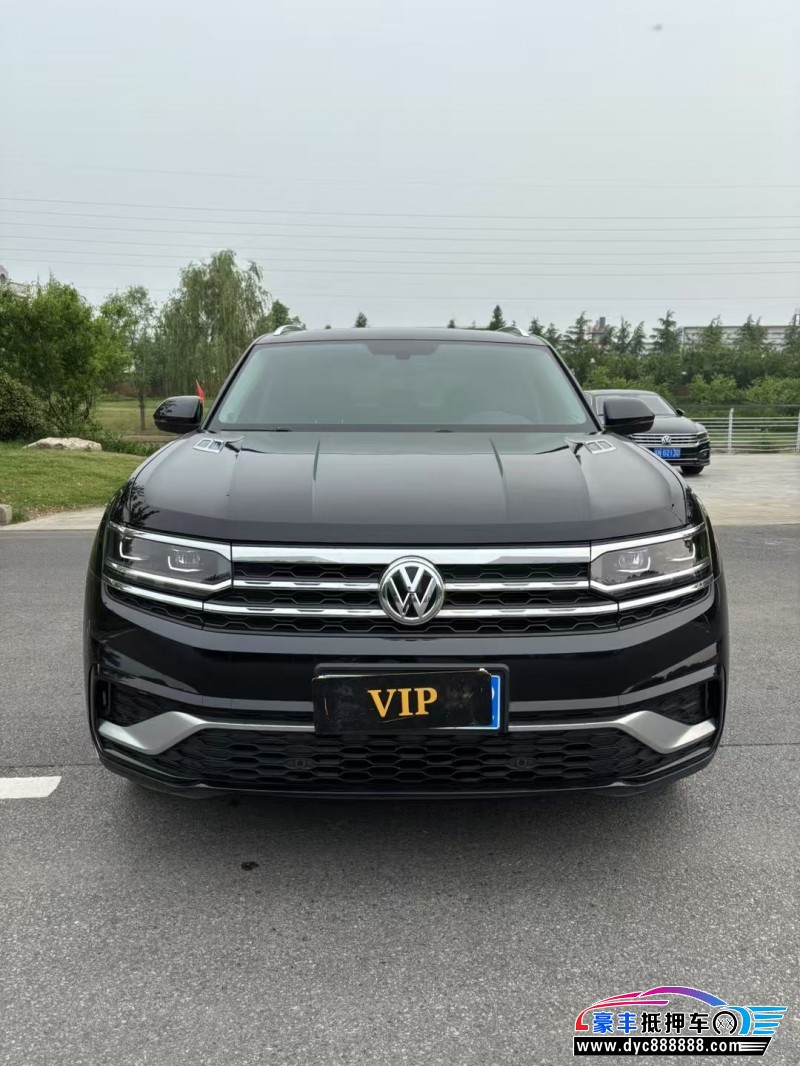 20年大众途昂轿车抵押车出售