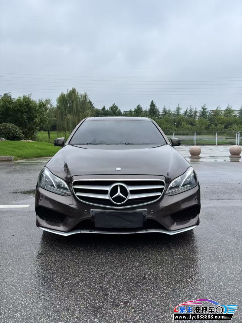 14年奔驰E轿车抵押车出售