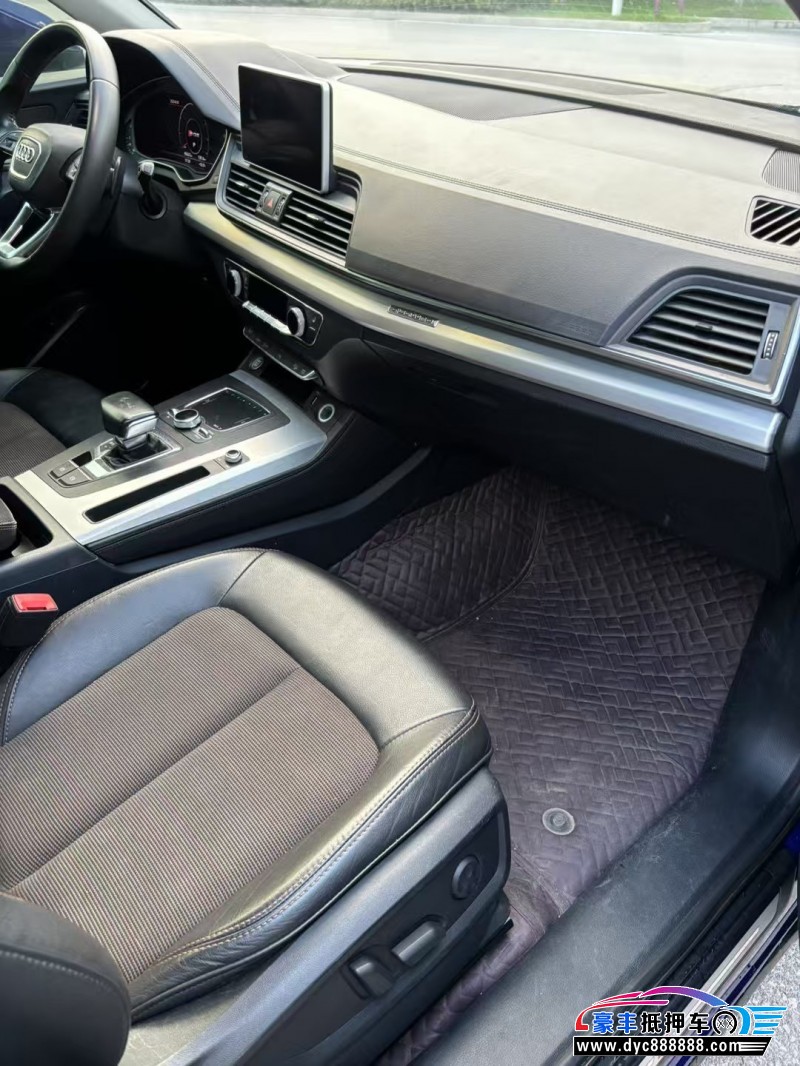 18年奥迪Q5轿车抵押车出售