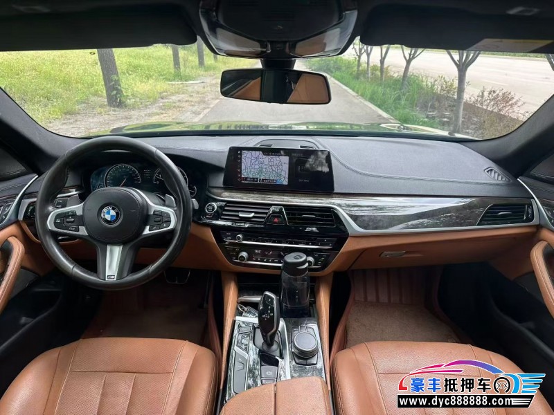 17年宝马5系轿车抵押车出售