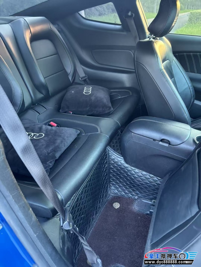 20年福特野马轿车抵押车出售