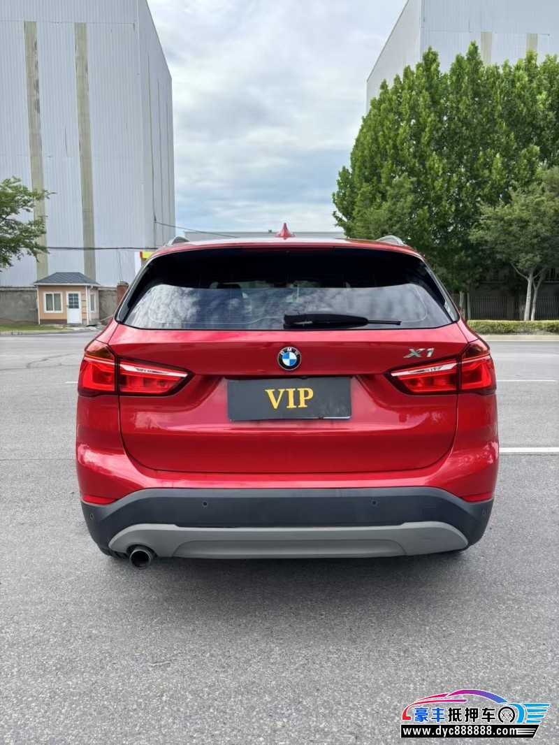17年宝马X1轿车抵押车出售