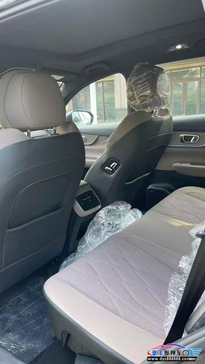 25年奇瑞风云轿车抵押车出售