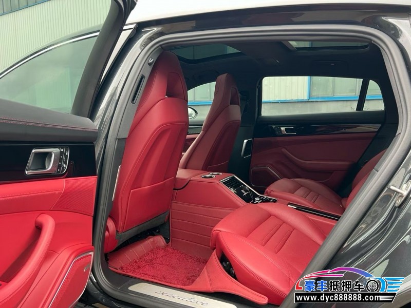 23年保时捷帕纳梅拉轿车抵押车出售