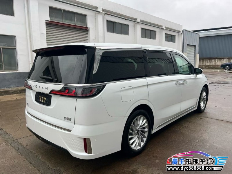 25年岚图梦想家轿车抵押车出售