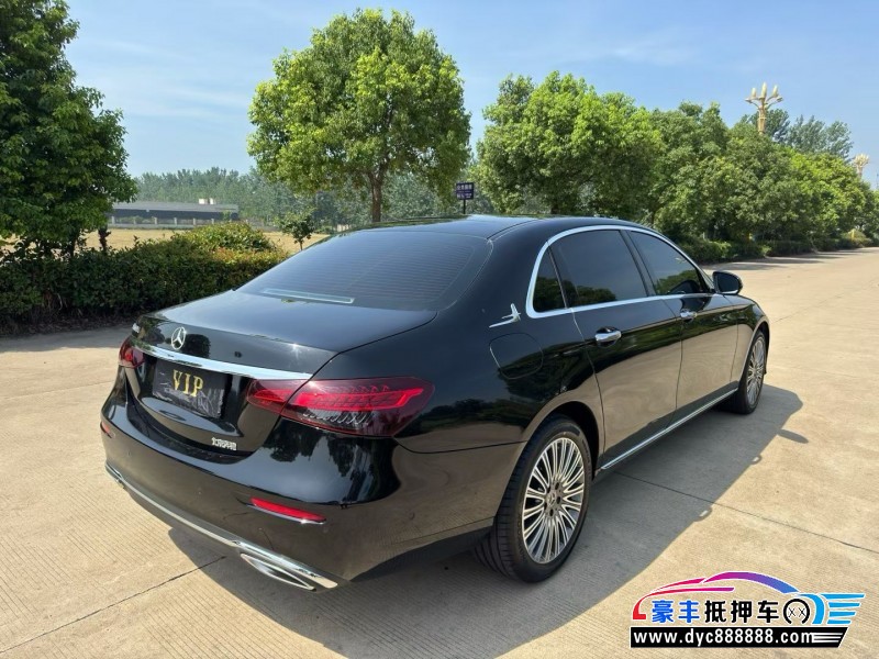 23年奔驰E轿车抵押车出售