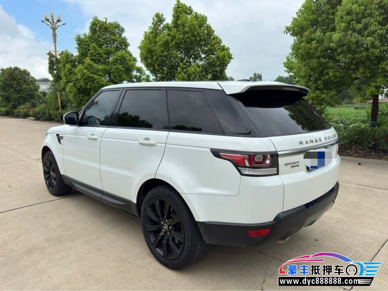 16年路虎揽胜运动版轿车抵押车出售