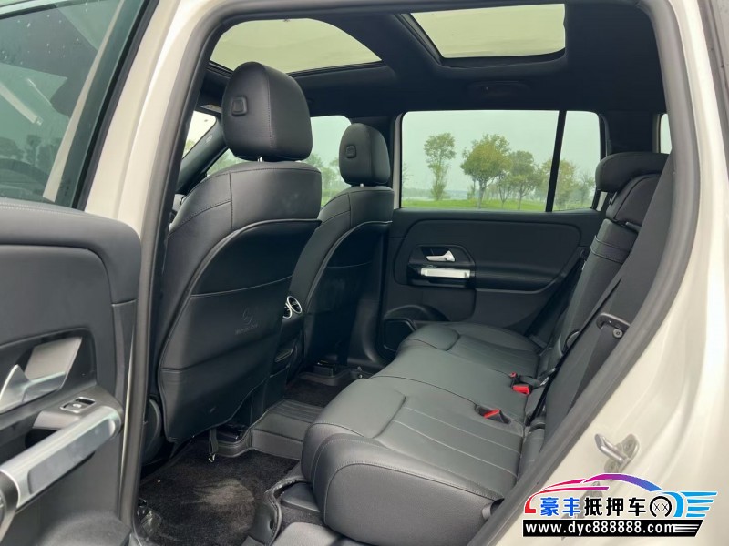 24年奔驰GLB轿车抵押车出售