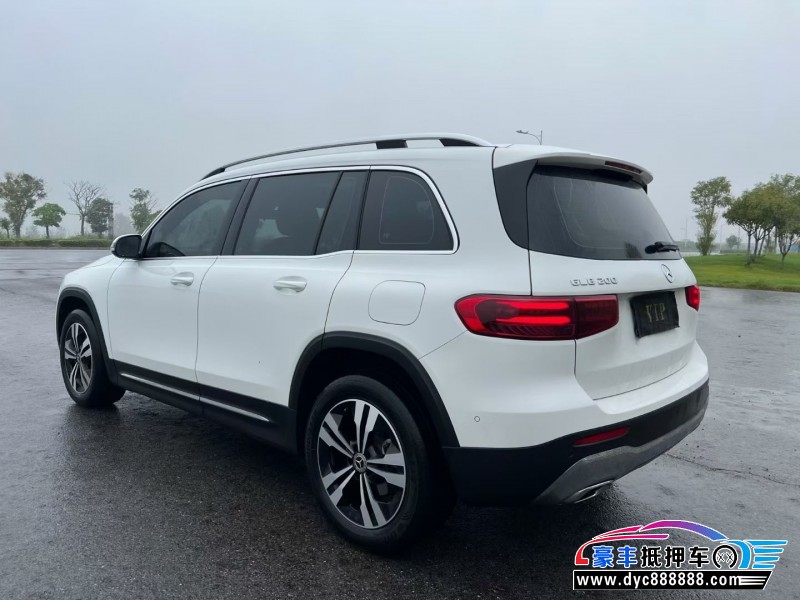 24年奔驰GLB轿车抵押车出售