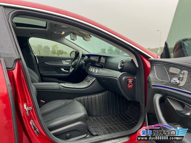 19年奔驰CLS轿车抵押车出售