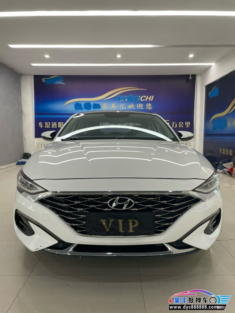 19年现代菲斯塔轿车抵押车出售