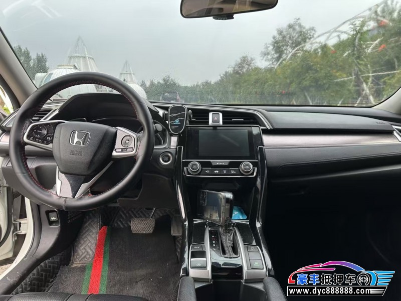 17年本田思域轿车抵押车出售