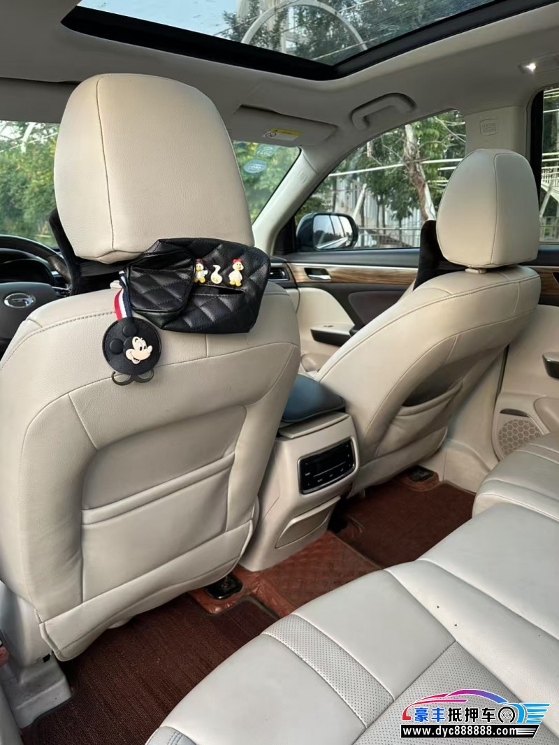 17年传祺GS8轿车抵押车出售