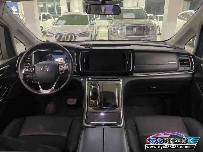 22年传祺M8轿车抵押车出售