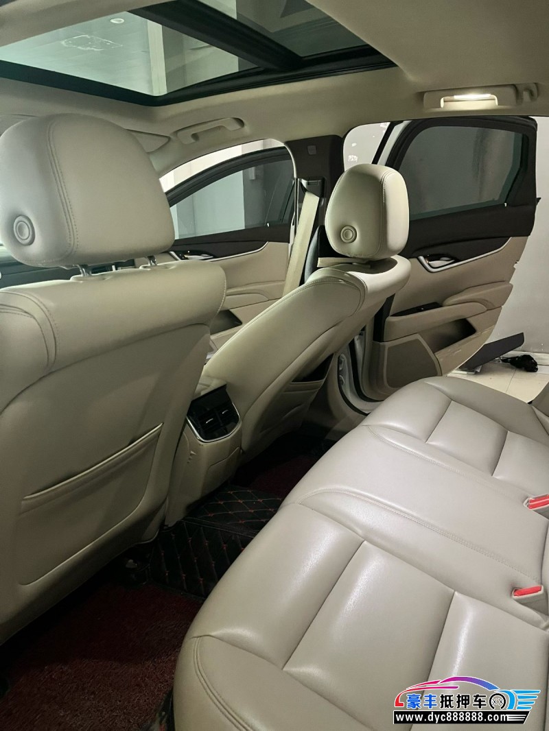 17年凯迪拉克XTS轿车抵押车出售