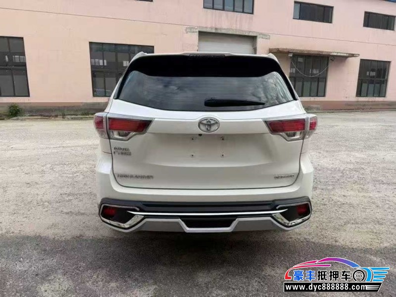 19年丰田汉兰达轿车抵押车出售