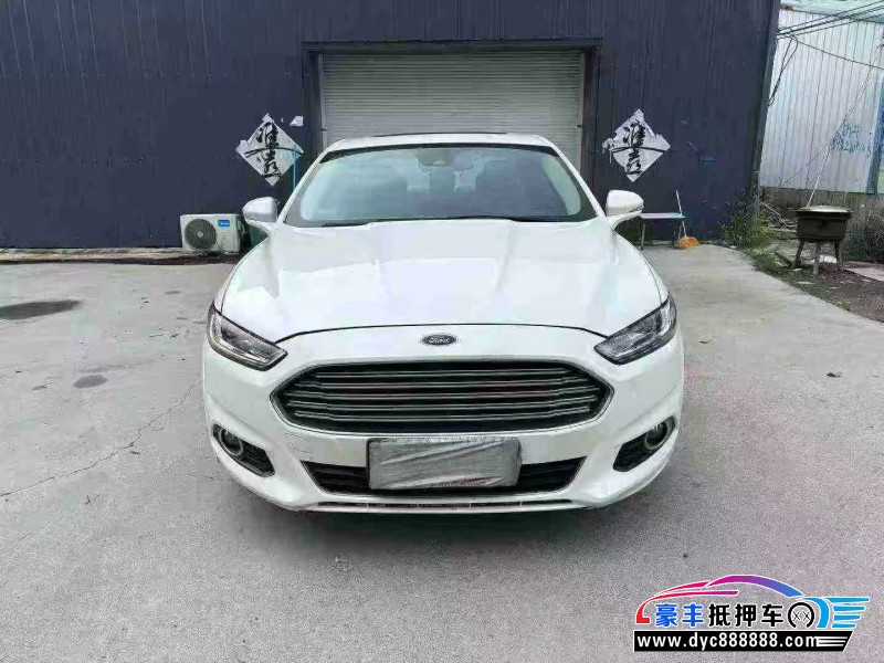 15年福特蒙迪欧轿车抵押车出售