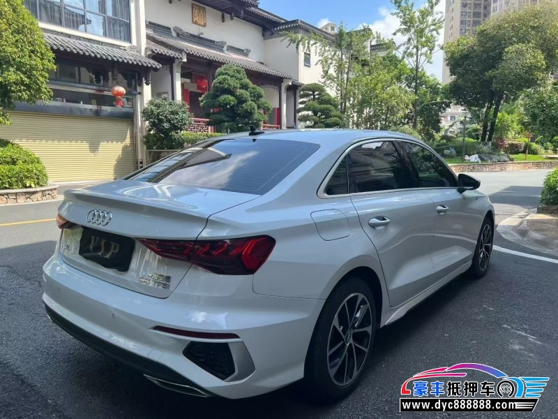 22年奥迪A3轿车抵押车出售