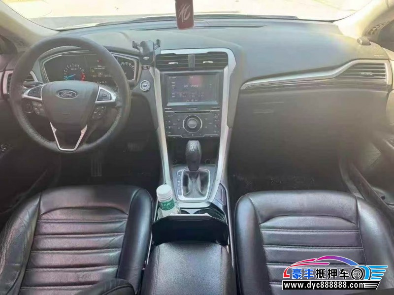 13年福特蒙迪欧轿车抵押车出售