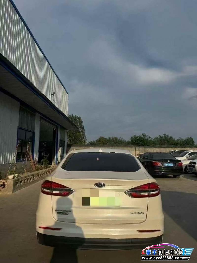 20年福特蒙迪欧轿车抵押车出售