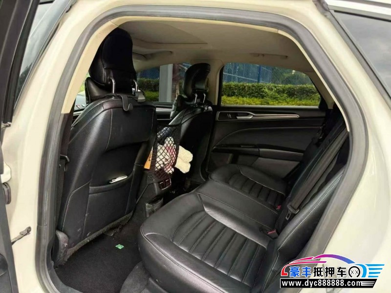 17年福特蒙迪欧轿车抵押车出售