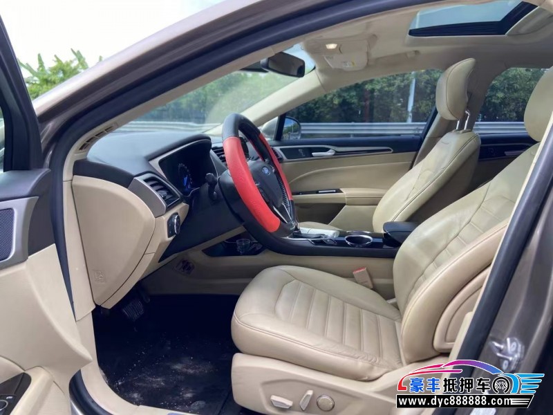 15年福特蒙迪欧轿车抵押车出售