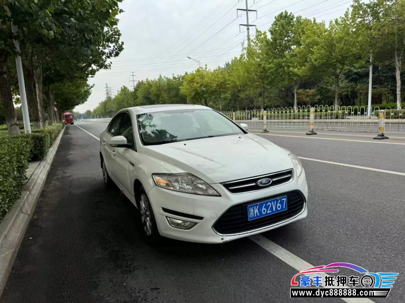 13年福特蒙迪欧轿车抵押车出售